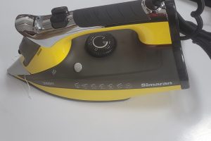 اتو بخار سیماران مدل SSL-8002 مشکی، یکی از مدرنترین و کارآمدترین اتوهای موجود در بازار است.